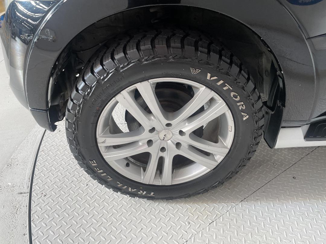 Photo '10' of Mitsubishi Pajero