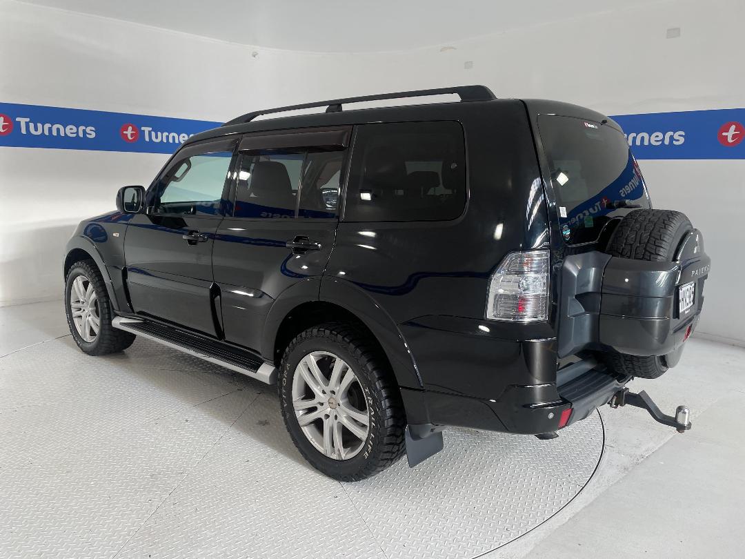 Photo '5' of Mitsubishi Pajero