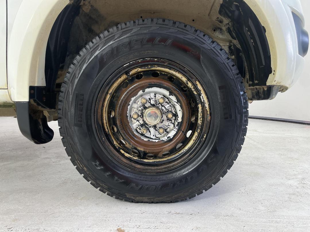 Photo '9' of Mitsubishi Triton