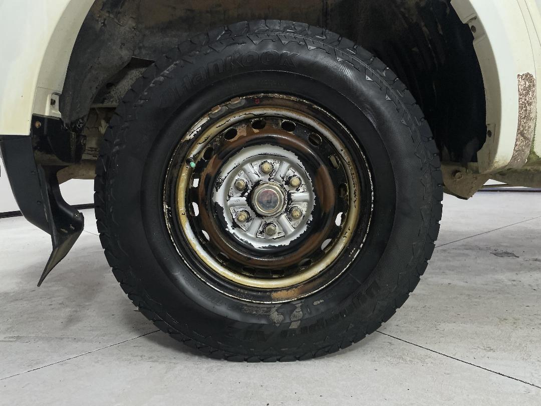 Photo '12' of Mitsubishi Triton