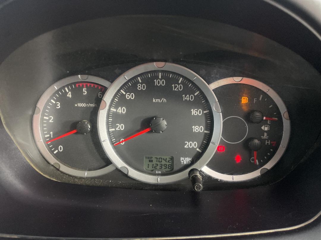 Photo '21' of Mitsubishi Triton