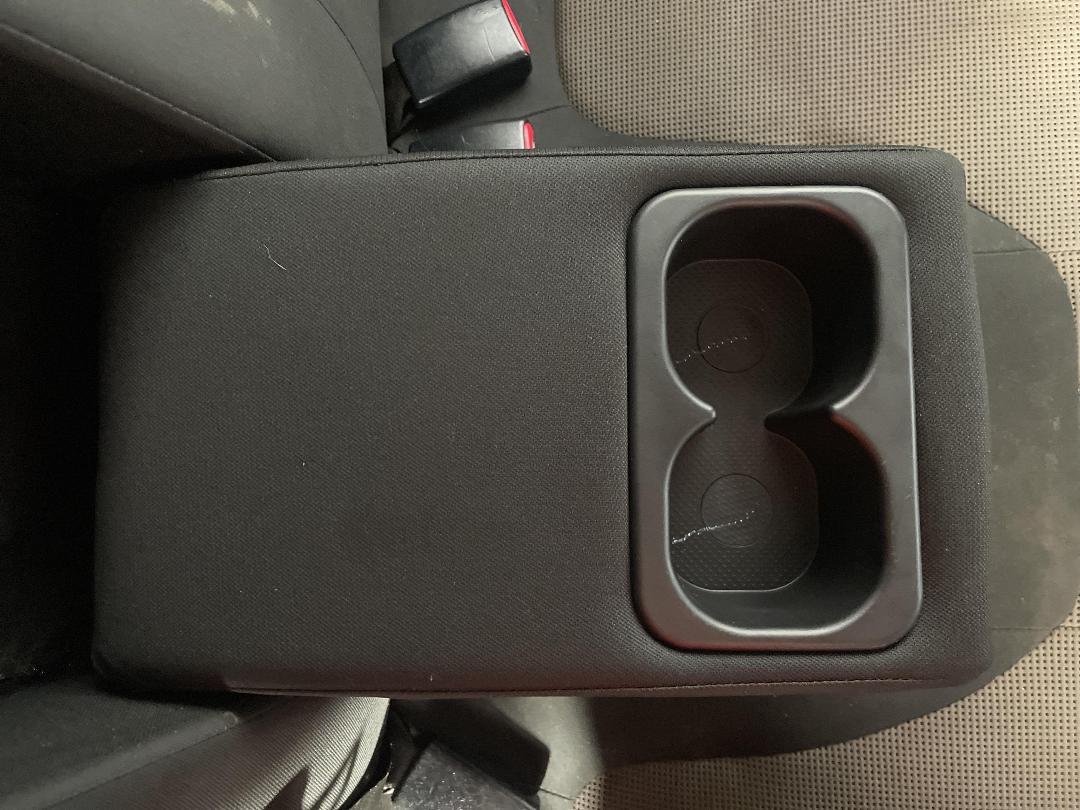 Photo '23' of Mitsubishi Triton