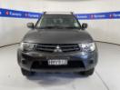 Thumbnail '2' of Mitsubishi Triton