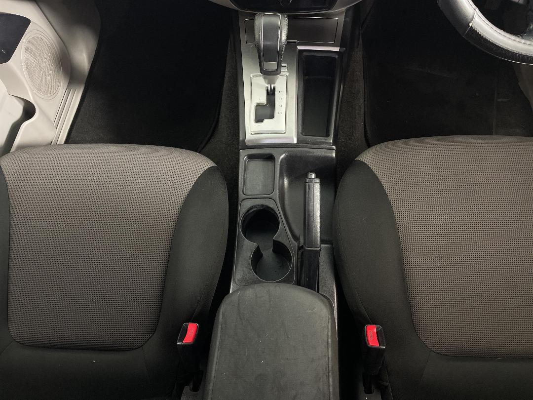 Photo '18' of Mitsubishi Triton