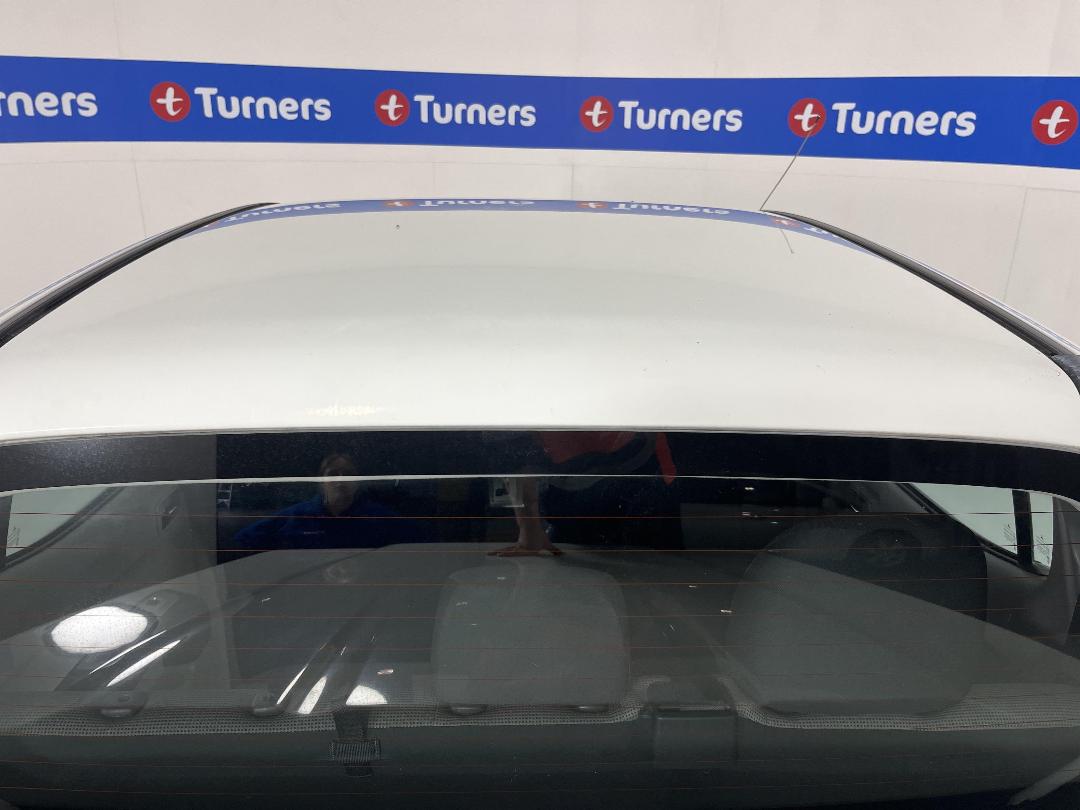 Photo '26' of Mitsubishi Triton