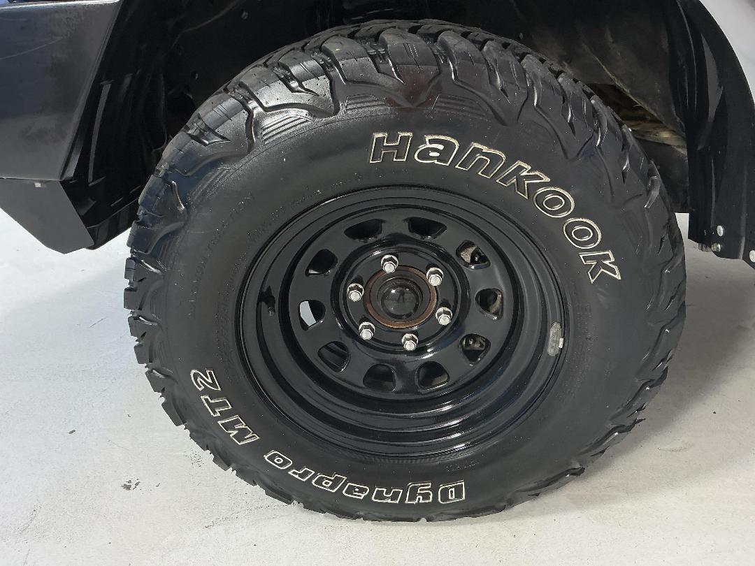 Photo '10' of Mitsubishi Triton