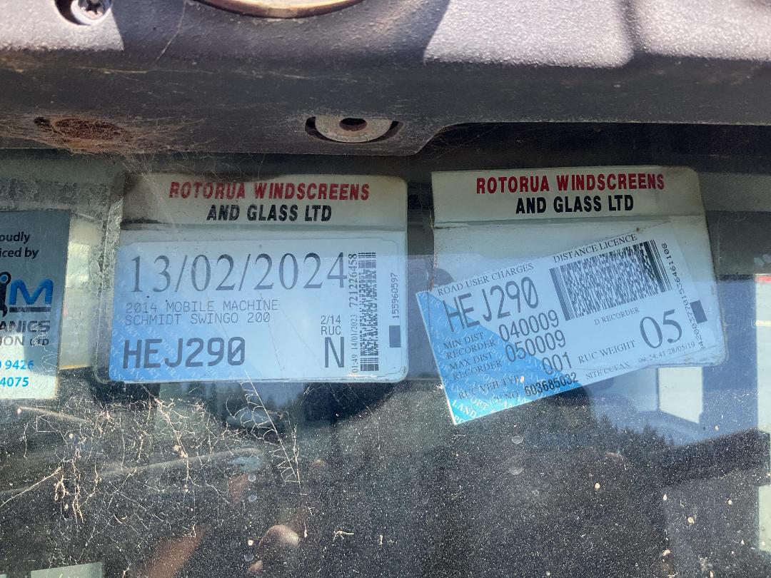 Photo '12' of Mobile Machine SCHMIDT SWINGO 200 Sweeper Photo '12' of Mobile Machine SCHMIDT SWINGO 200 Sweeper