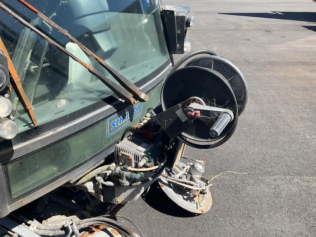 Photo '13' of Mobile Machine SCHMIDT SWINGO 200 Sweeper Photo '13' of Mobile Machine SCHMIDT SWINGO 200 Sweeper