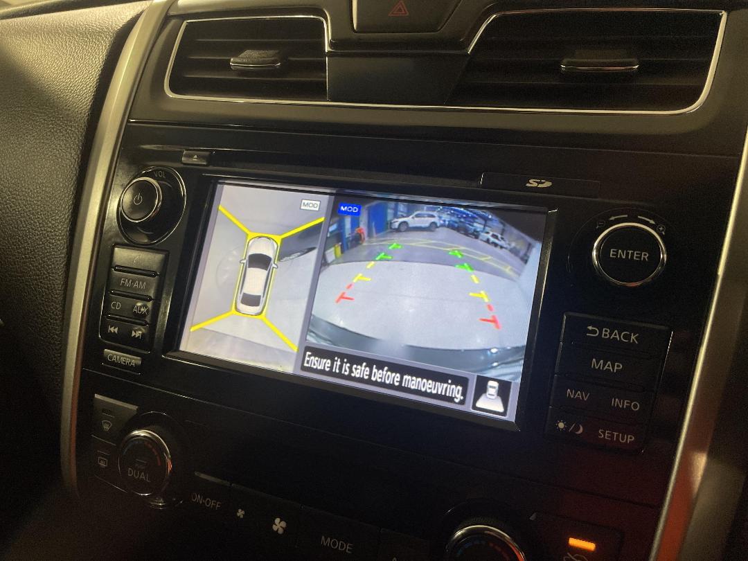 Photo '30' of Nissan Altima Photo '30' of Nissan Altima