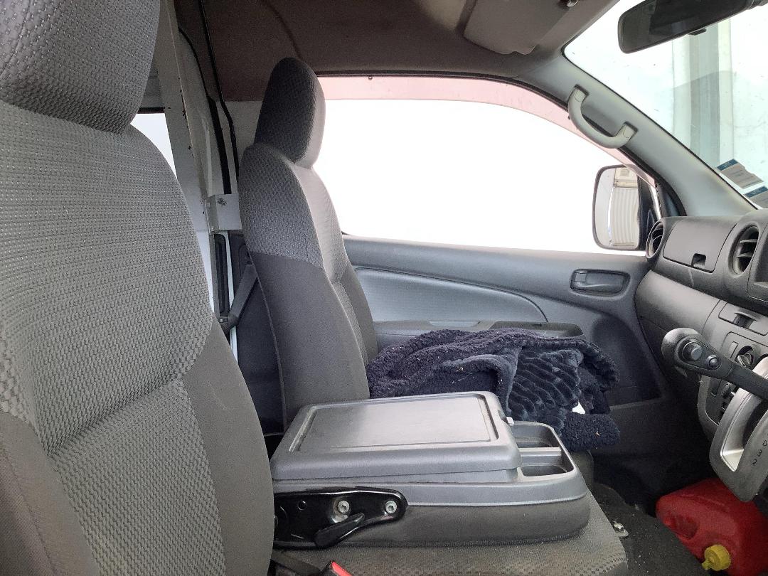 Photo '19' of Nissan Caravan NV350