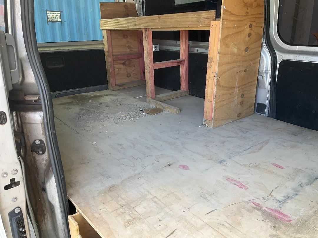 Photo '15' of Nissan Caravan NV350