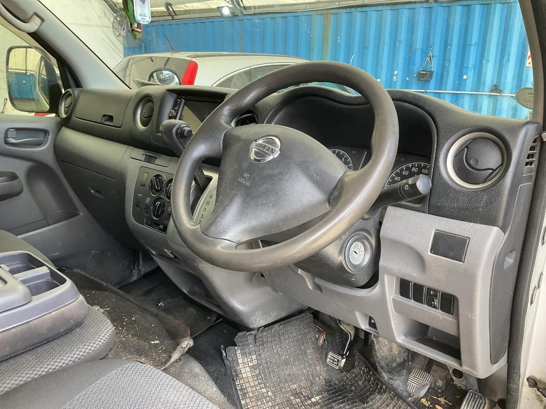 Photo '17' of Nissan Caravan NV350