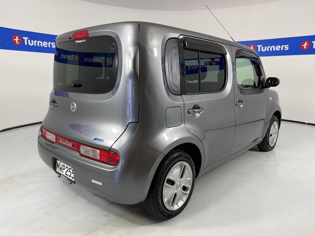 Photo '7' of Nissan Cube Photo '7' of Nissan Cube