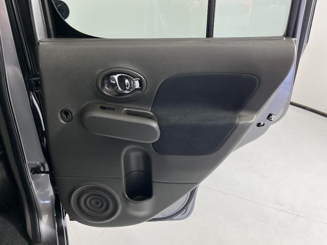 Photo '19' of Nissan Cube Photo '19' of Nissan Cube