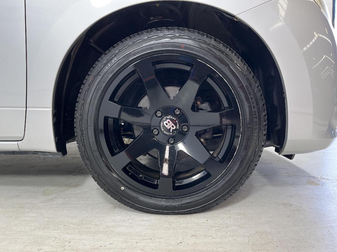 Photo '9' of Nissan Elgrand Photo '9' of Nissan Elgrand