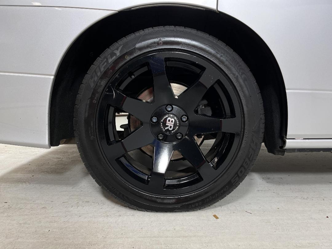 Photo '12' of Nissan Elgrand Photo '12' of Nissan Elgrand