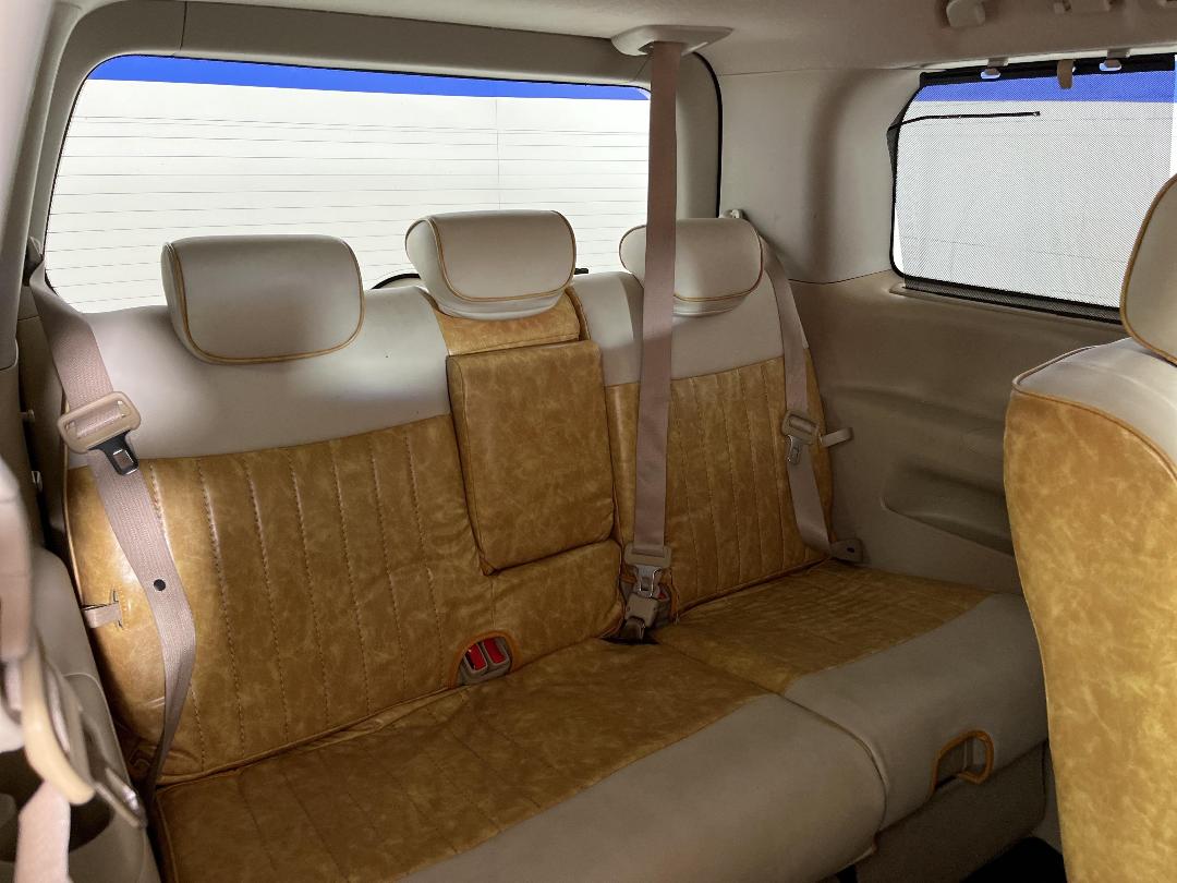 Photo '28' of Nissan Elgrand Photo '28' of Nissan Elgrand