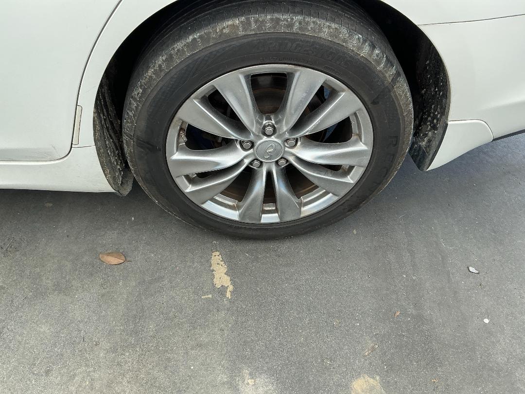 Photo '10' of Nissan Fuga