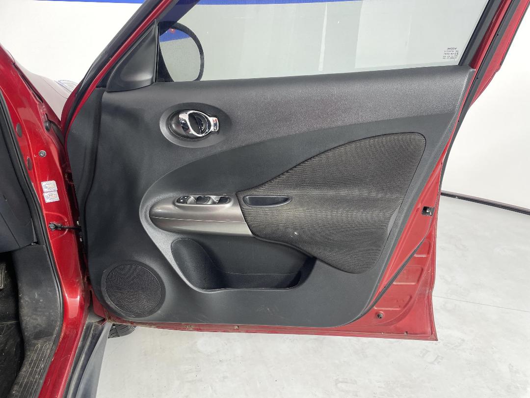 Photo '15' of Nissan Juke Photo '15' of Nissan Juke