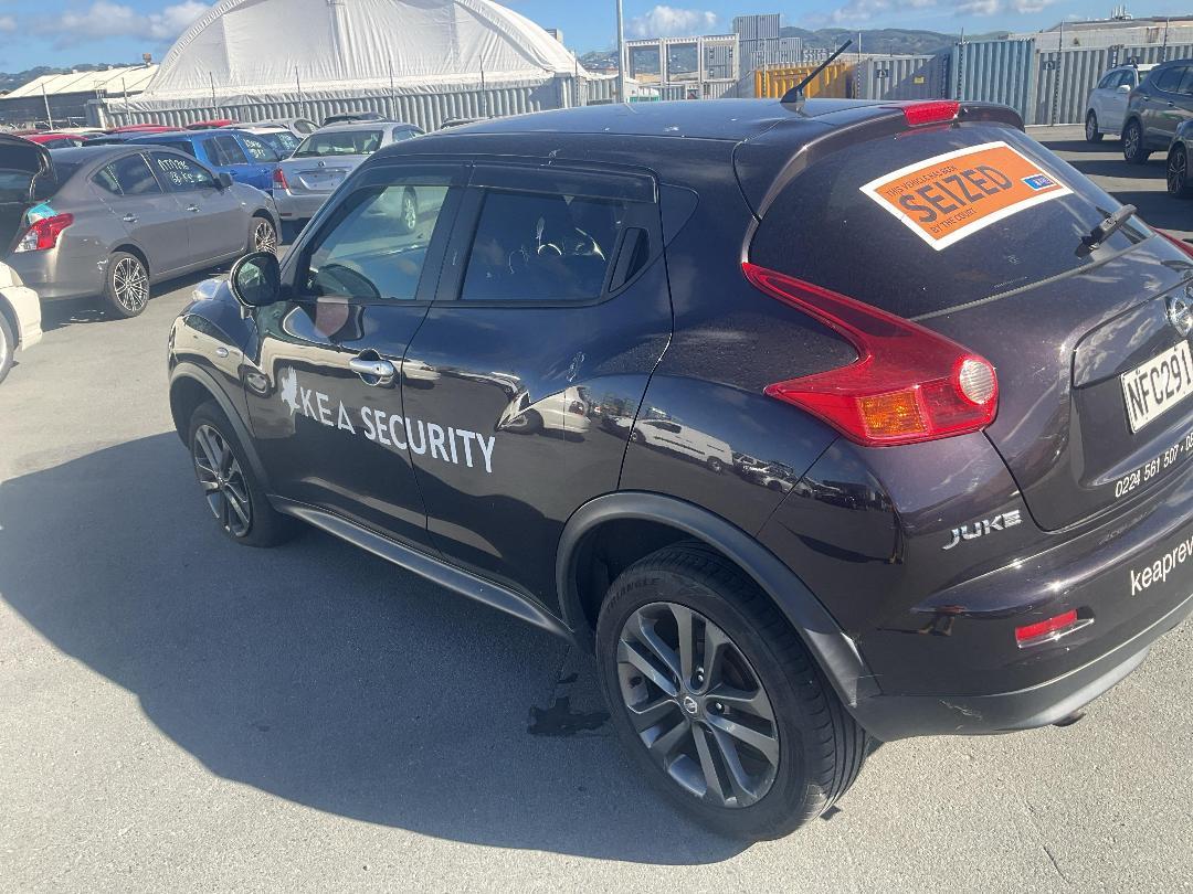 Photo '4' of Nissan Juke