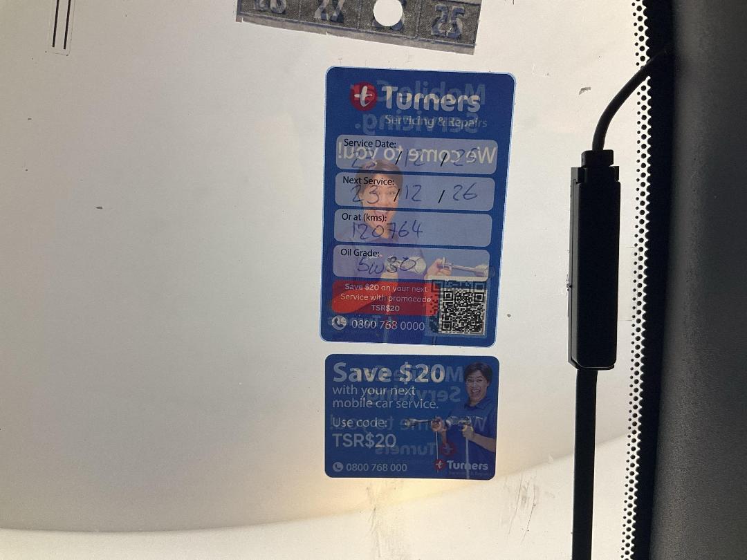 Photo '23' of Nissan Juke