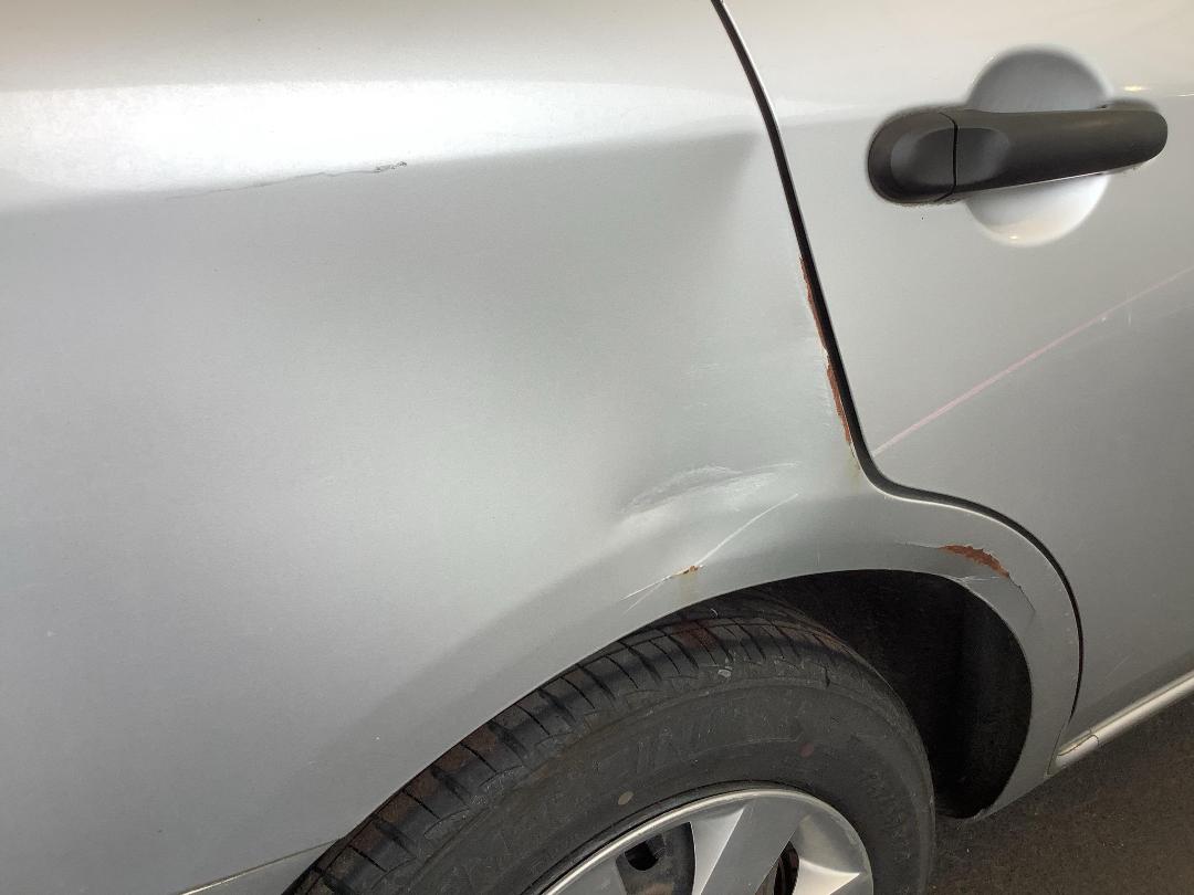 Photo '5' of Nissan Latio