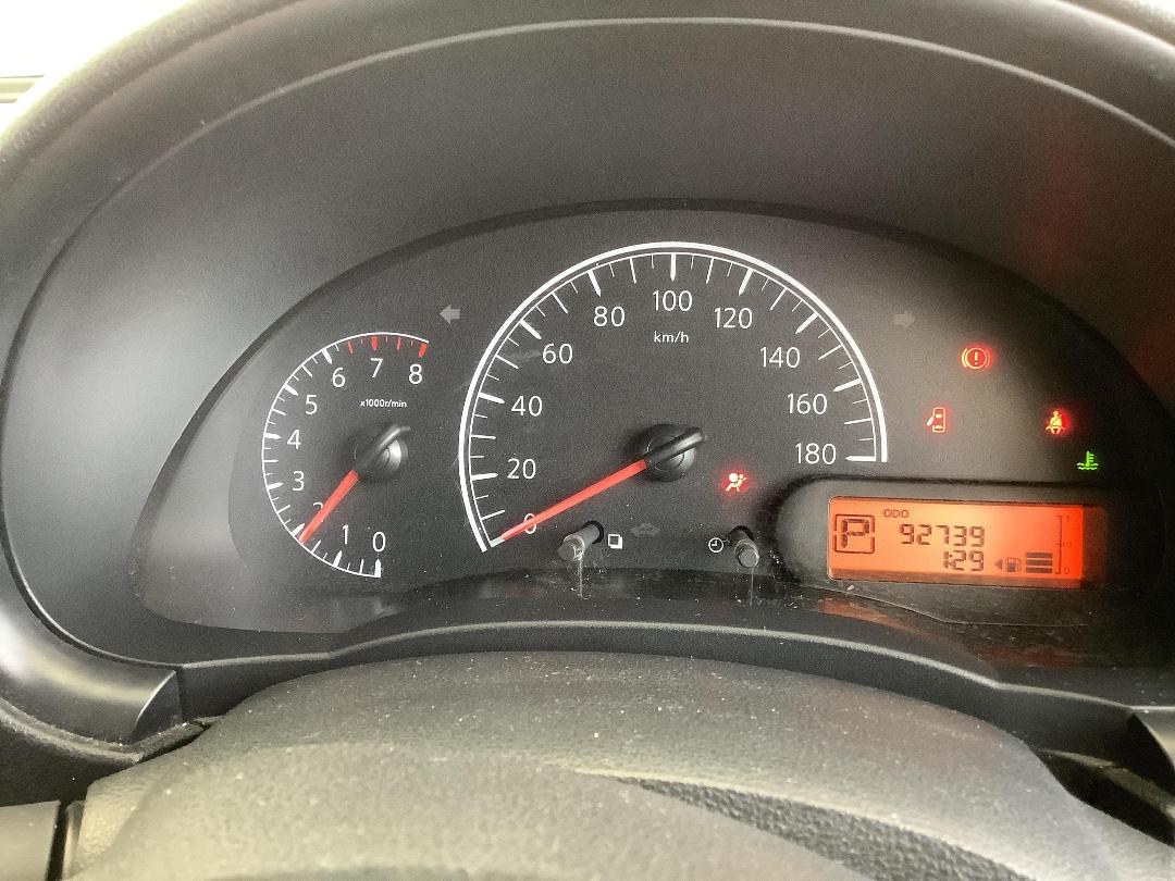 Photo '14' of Nissan Latio