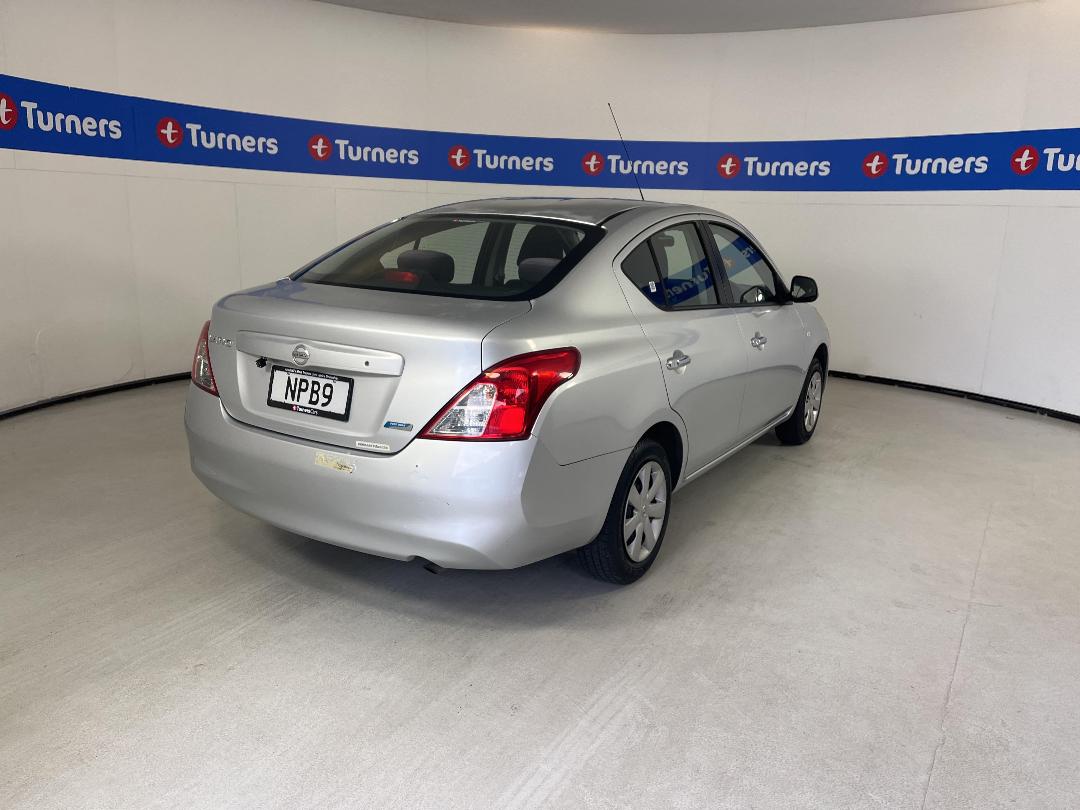 Photo '7' of Nissan Latio