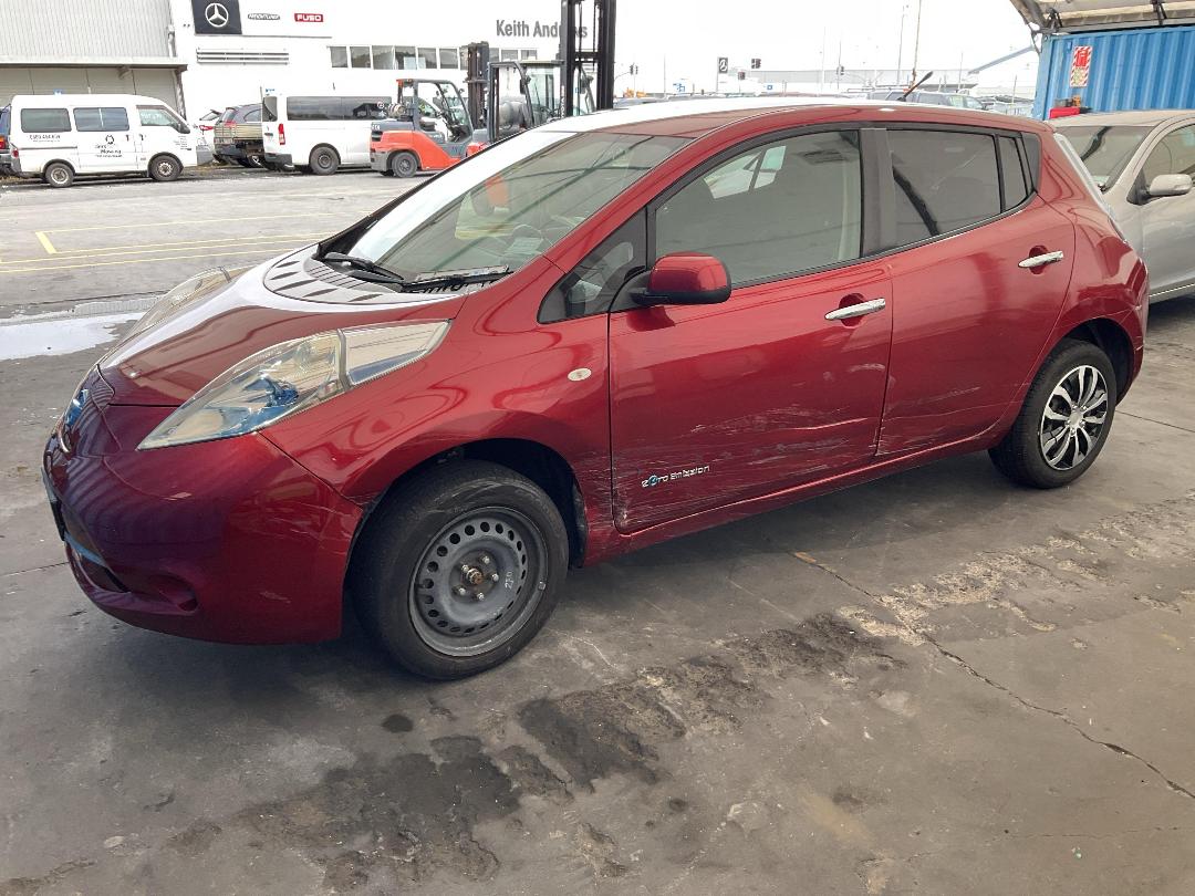 Photo '6' of Nissan Leaf