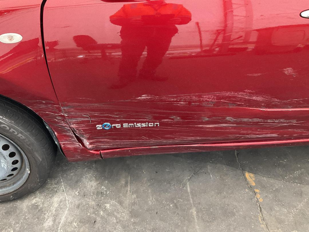 Photo '8' of Nissan Leaf