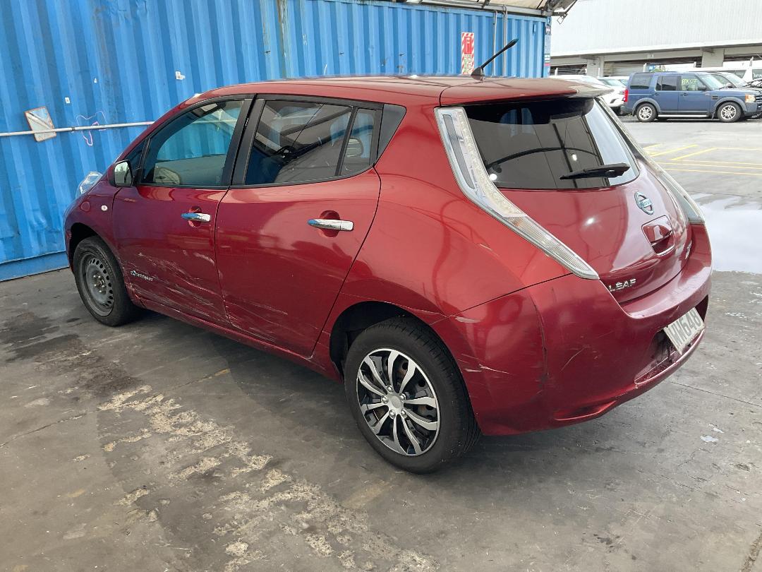 Photo '13' of Nissan Leaf