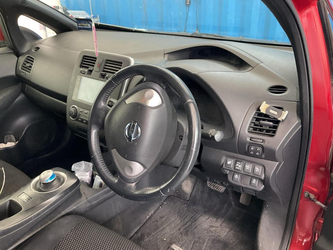 Photo '27' of Nissan Leaf