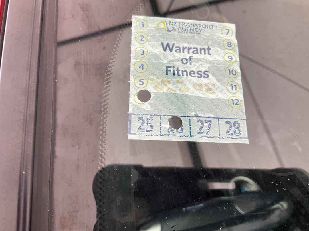 Photo '31' of Nissan Leaf