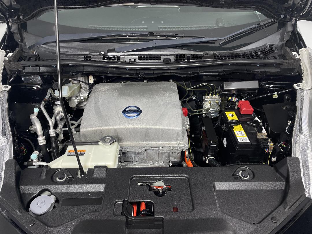 Photo '13' of Nissan Leaf Photo '13' of Nissan Leaf