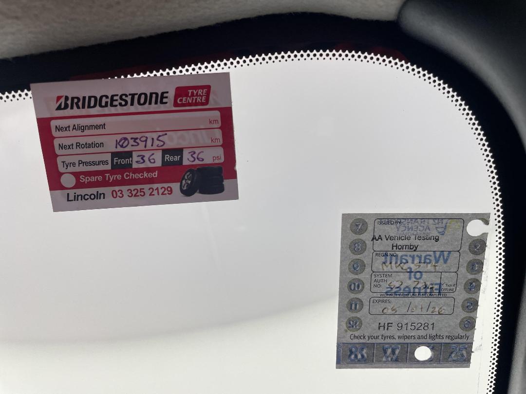 Photo '30' of Nissan Leaf Photo '30' of Nissan Leaf