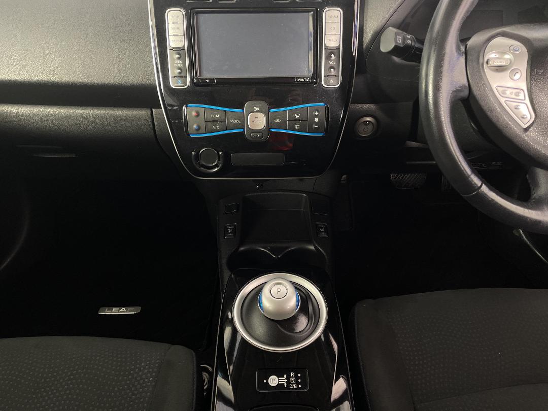 Photo '18' of Nissan Leaf Photo '18' of Nissan Leaf