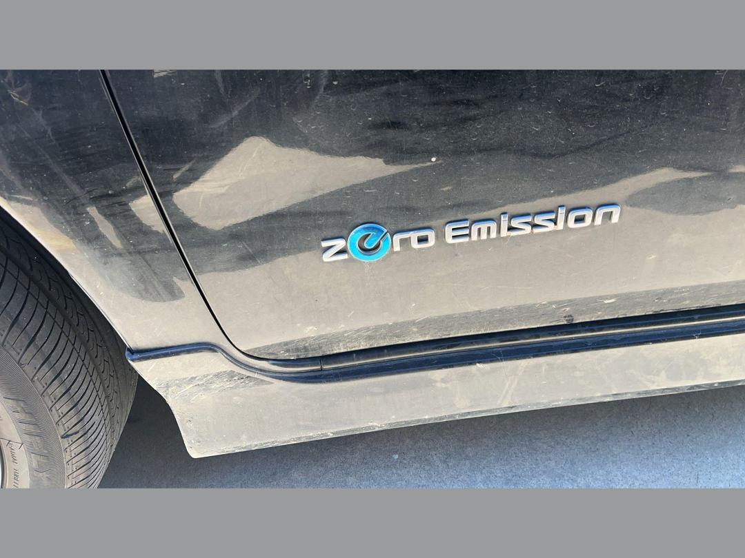 Photo '15' of Nissan Leaf Photo '15' of Nissan Leaf