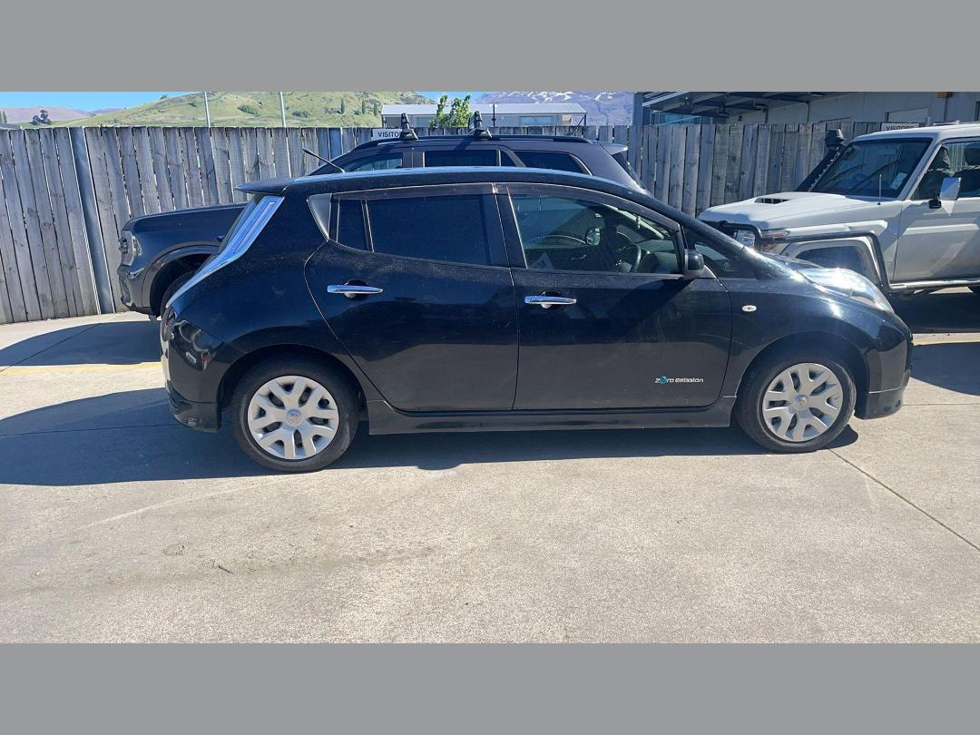 Photo '17' of Nissan Leaf Photo '17' of Nissan Leaf