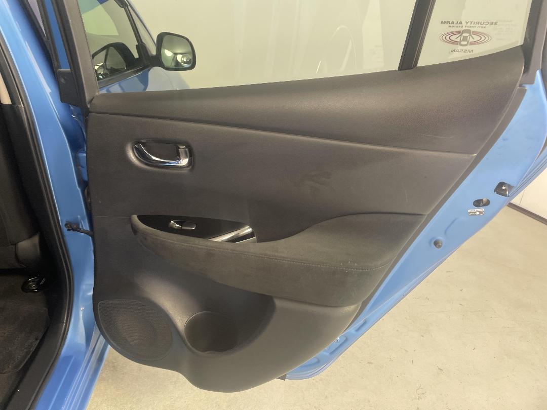 Photo '19' of Nissan Leaf Photo '19' of Nissan Leaf