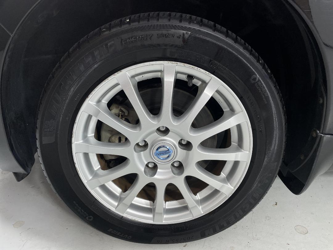 Photo '10' of Nissan Leaf Photo '10' of Nissan Leaf