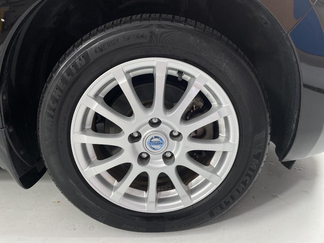 Photo '9' of Nissan Leaf Photo '9' of Nissan Leaf