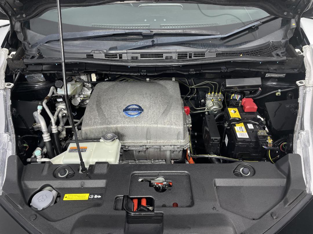 Photo '13' of Nissan Leaf Photo '13' of Nissan Leaf