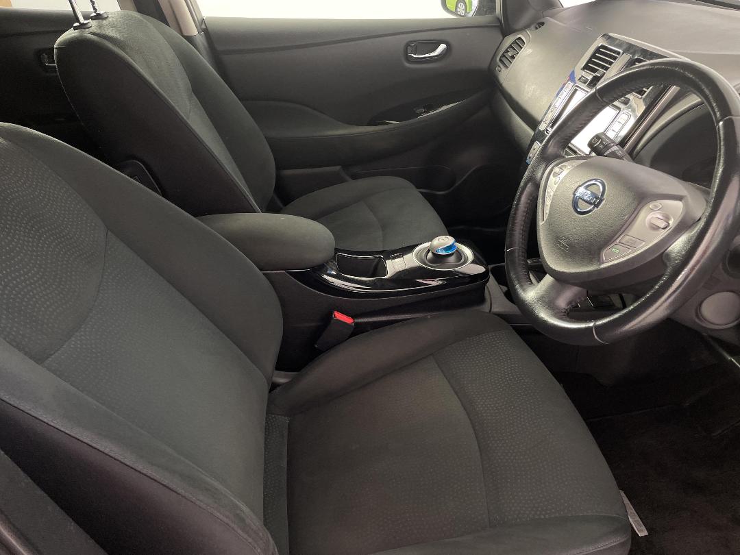 Photo '16' of Nissan Leaf Photo '16' of Nissan Leaf