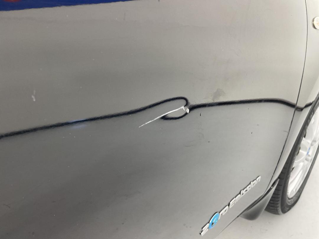 Photo '32' of Nissan Leaf Photo '32' of Nissan Leaf