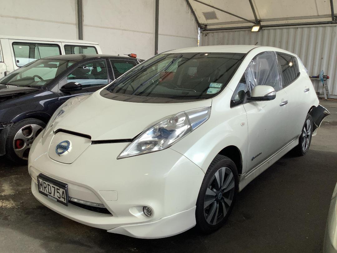 Photo '2' of Nissan Leaf Photo '2' of Nissan Leaf