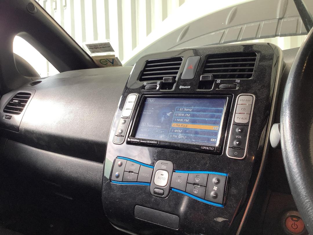 Photo '15' of Nissan Leaf Photo '15' of Nissan Leaf