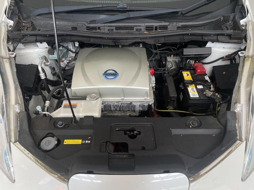 Photo '13' of Nissan Leaf