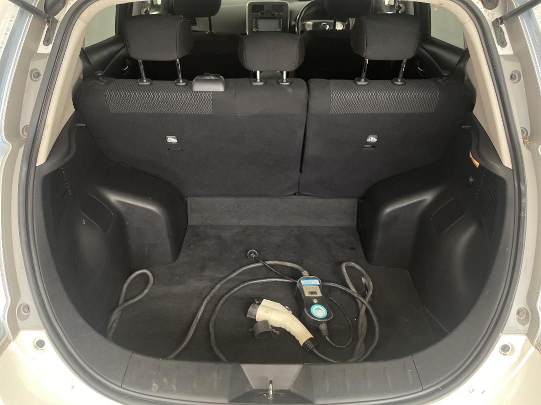 Photo '14' of Nissan Leaf