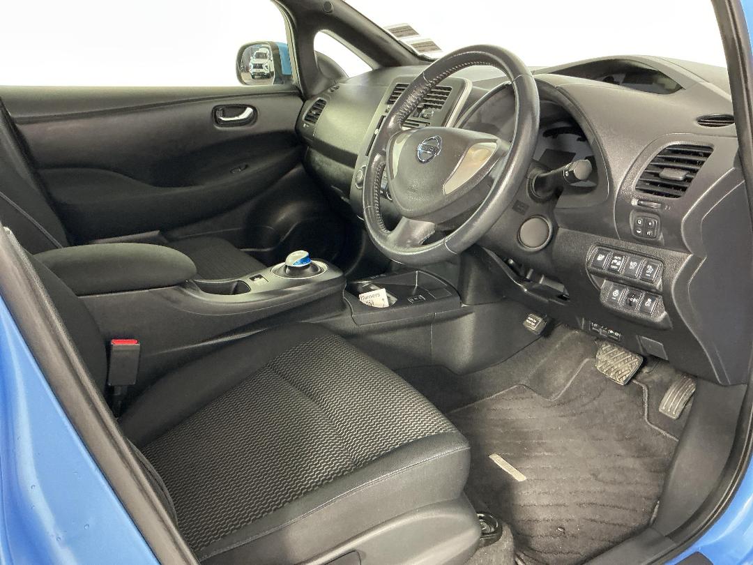 Photo '16' of Nissan Leaf Photo '16' of Nissan Leaf