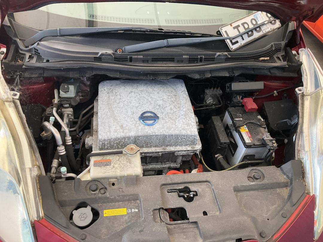 Photo '16' of Nissan Leaf